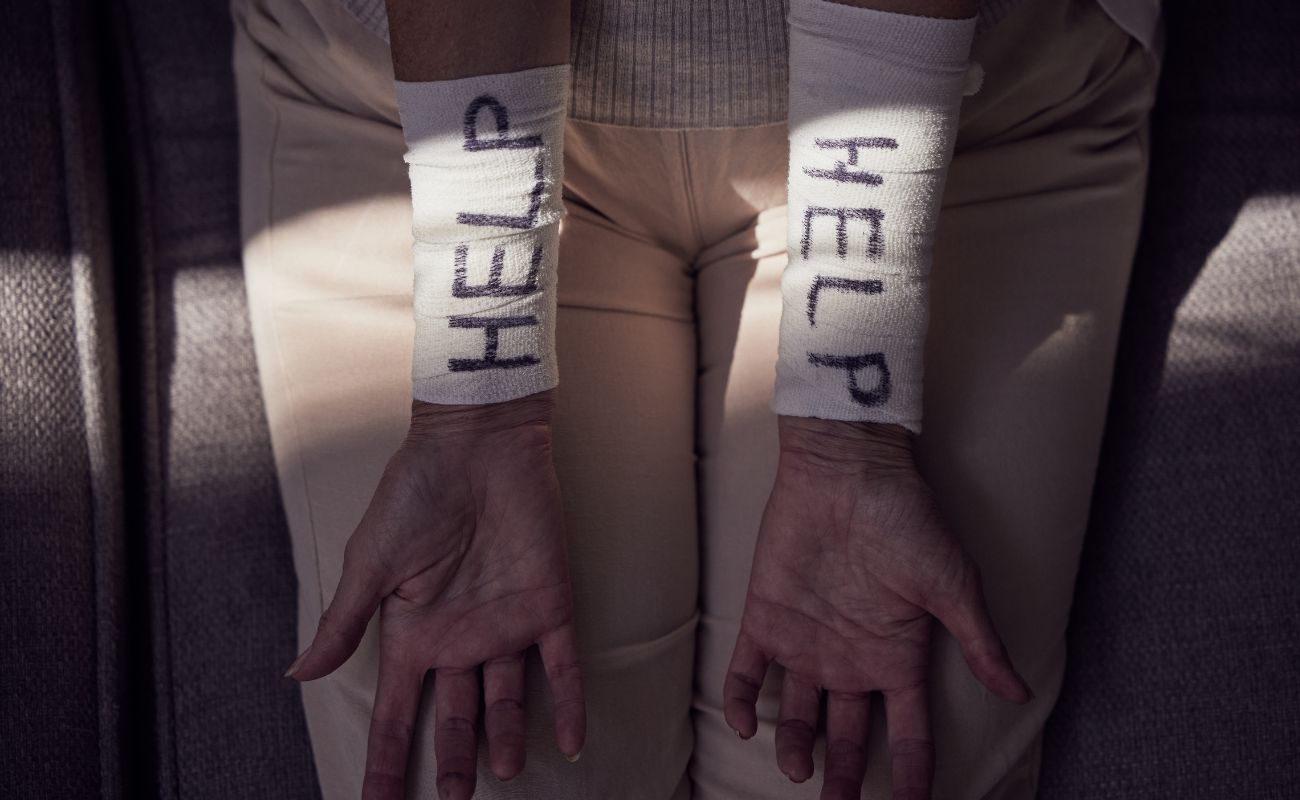 IL RISCHIO SUICIDIO DEL PAZIENTE OSPEDALIZZATO