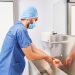 Il lavaggio chirurgico delle mani: una misura essenziale per la prevenzione delle infezioni